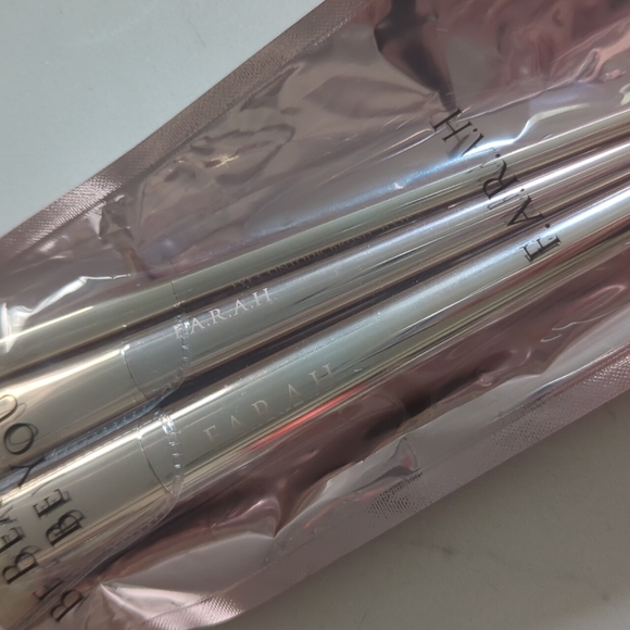 New F.A.R.A.H Rendezvous Brush Set 610F, 628F and 635E - Picture 3 of 3